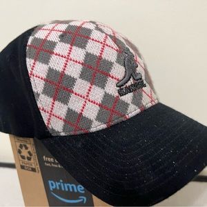 Kangol plaid fitted med cap